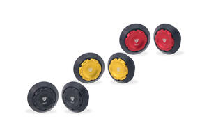 Tappi per viti centrali pedane originali Ducati Multistrada V2 MY2025 CNC Racing