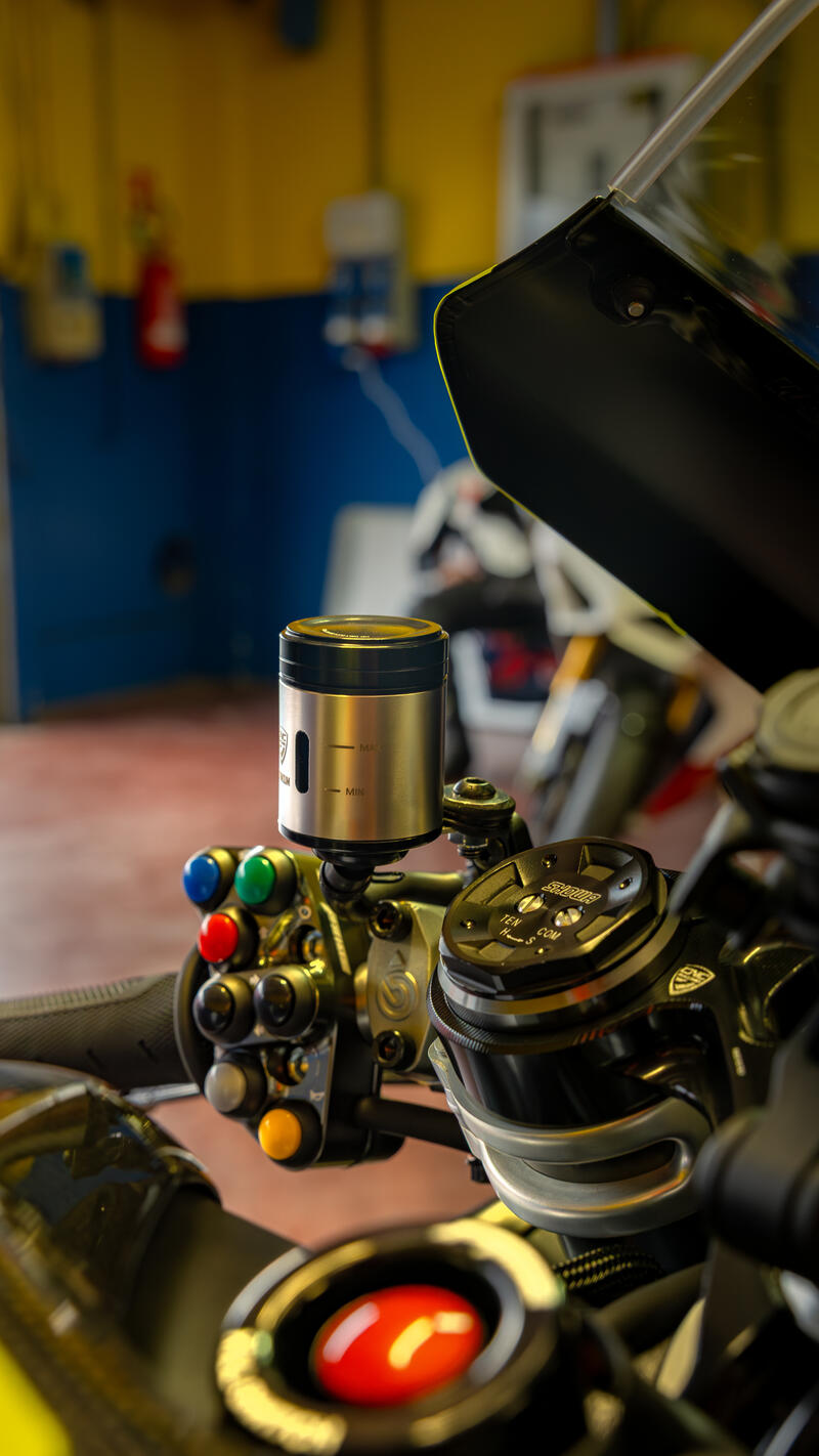 Serbatoio olio 25 ml per freno anteriore - Titanio