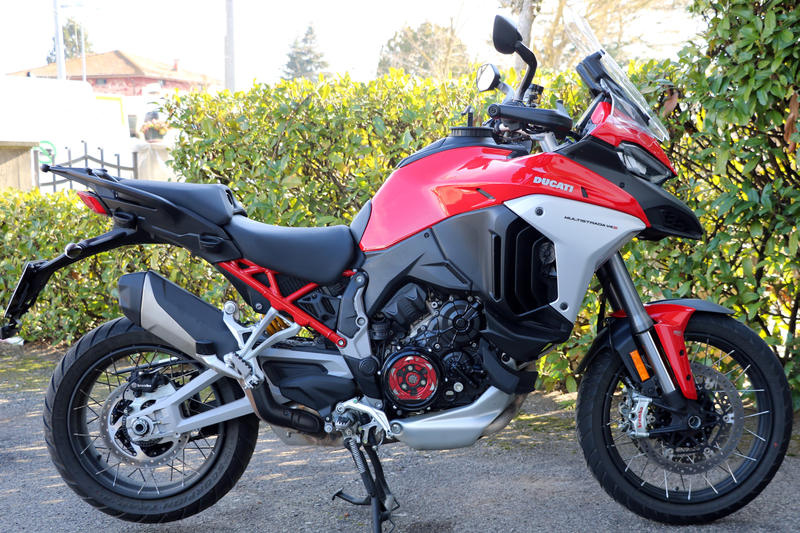 Clear oil bath clutch cover Ducati Multistrada V4 and Diavel V4