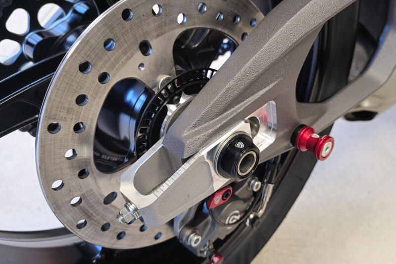 Dado ruota posteriore M24x1.25 Ducati