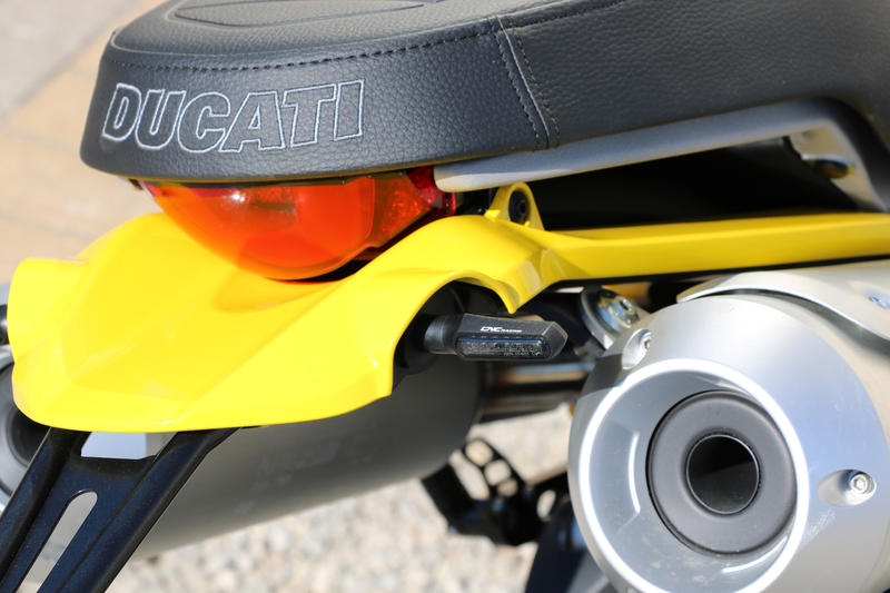 Frecce led Task posteriori + luce posizione e stop