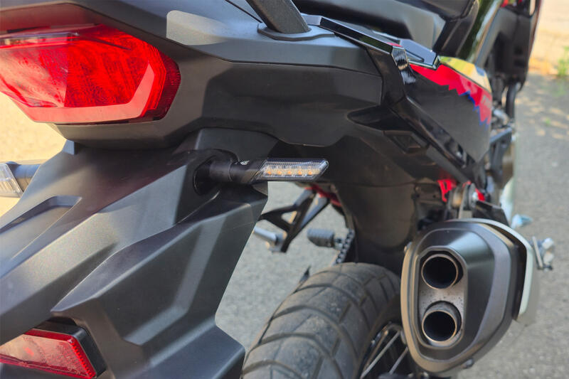 Frecce sequenziali a LED in alluminio "Style" - indicatori di direzione omologati