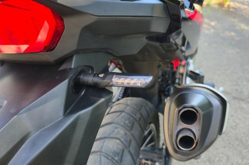 Frecce sequenziali a LED in alluminio "Style" - indicatori di direzione omologati