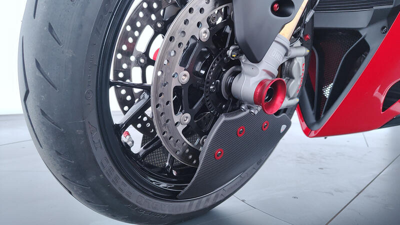 GP Ducts EVO – Raffreddamento Freni in Carbonio Opaco – Ducati Panigale V2 e Streetfighter V2 MY2025