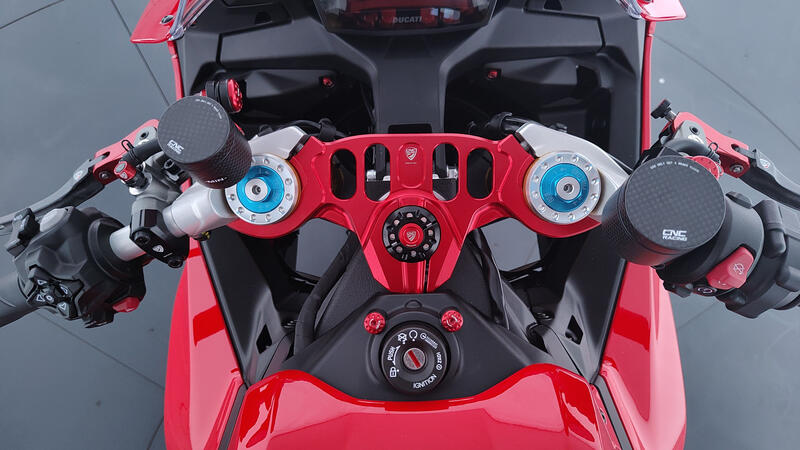 Serbatoio olio freno posteriore / frizione 12 ml - in carbonio