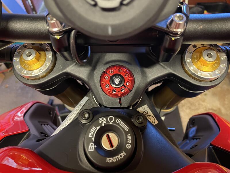 Ghiera di sterzo per Ducati Panigale V2 MY2025 e Streetfighter V2 MY2025