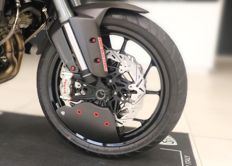 GP Ducts EVO – Raffreddamento Freni in Carbonio Opaco – Ducati Multistrada V4 MY2025