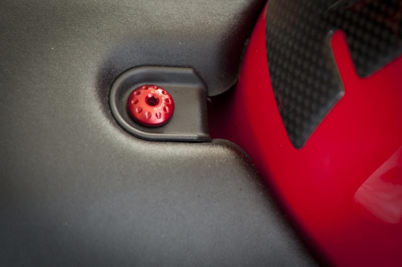 Vite centrale sella Ducati SBK serie Panigale