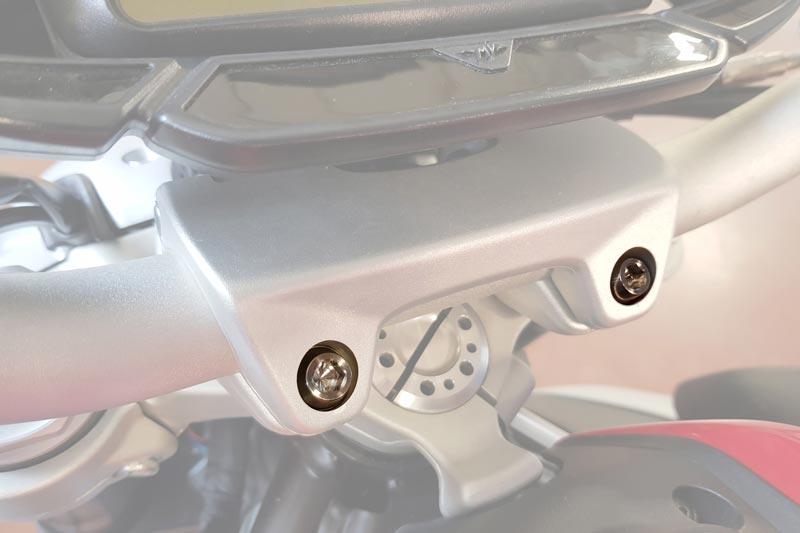 SCREWS HANDLEBAR CLAMP SET M8X25 (2 PCS) - TITANIUM