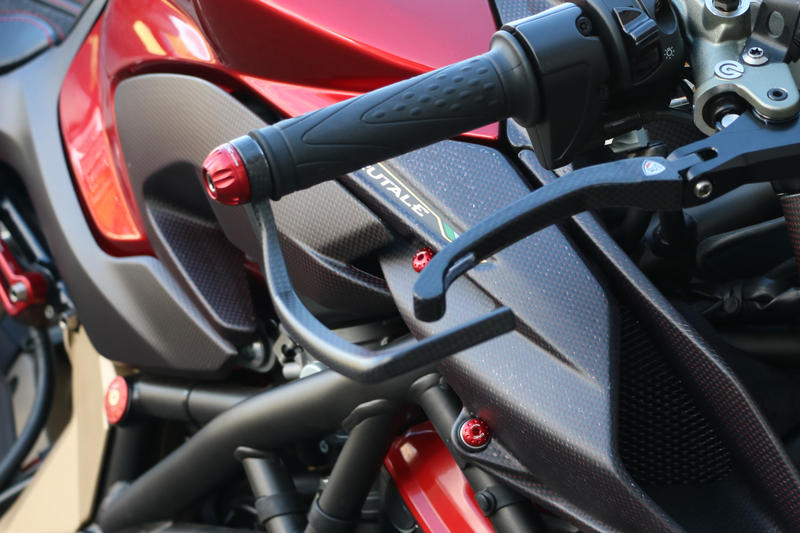 Kit viti condotti airbox MV Agusta Brutale 1000 e Rush