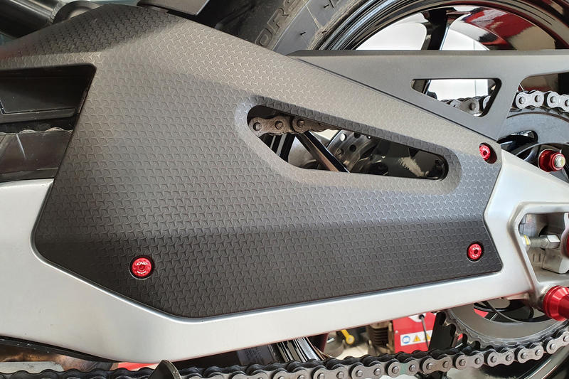 Kit viti - Cover forcellone Aprilia RS660
