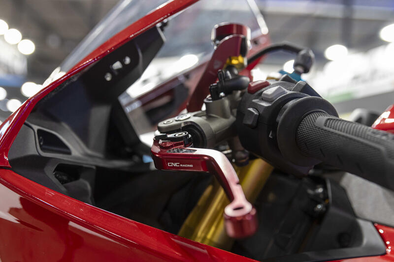 Kit staffe serbatoio fluido freno e frizione Ducati Panigale V4