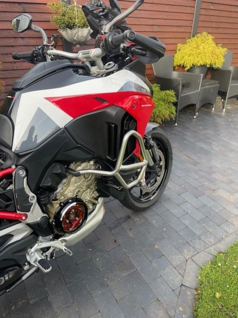 Clear oil bath clutch cover Ducati Multistrada and Diavel V4 - Bicolor