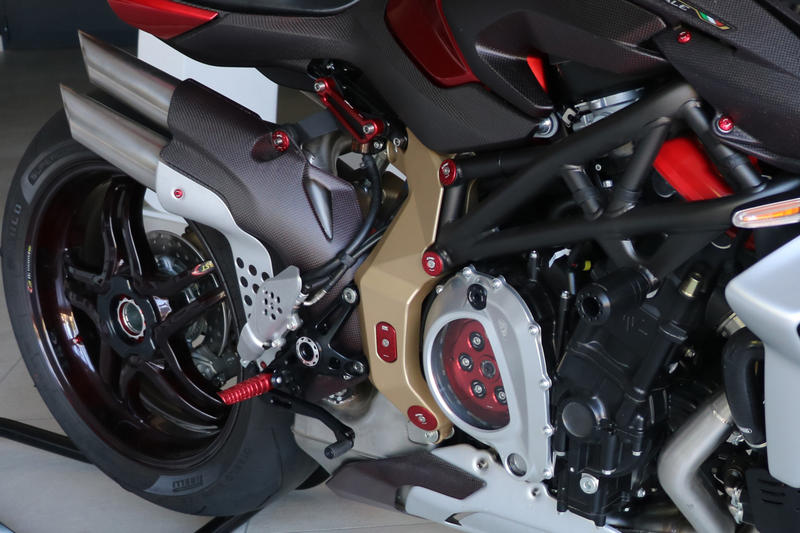 Poggiapiedi per pedane originali MV Agusta LIGHT - pilota