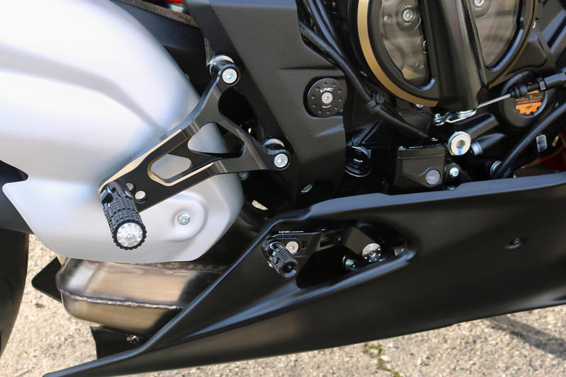 Adjustable rear sets MV Agusta - Bicolor