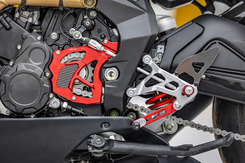 Pedane regolabili MV Agusta - limited edition