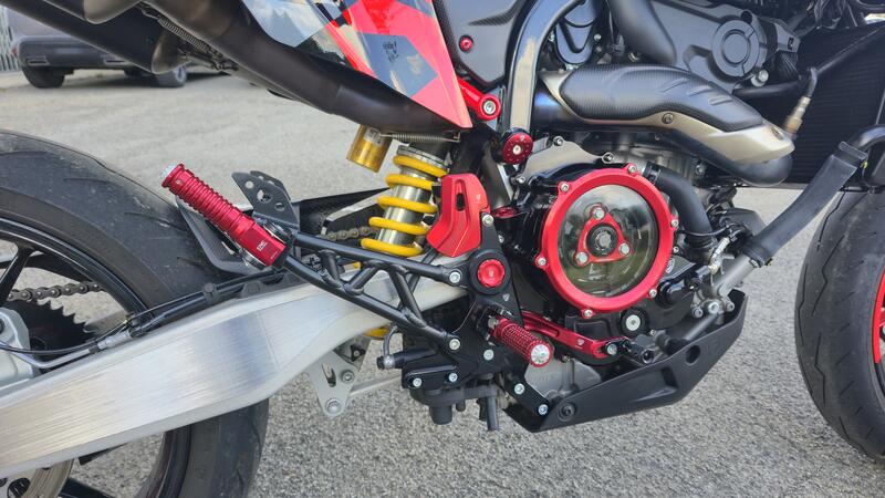 Pedane regolabili Ducati Hypermotard Mono 698