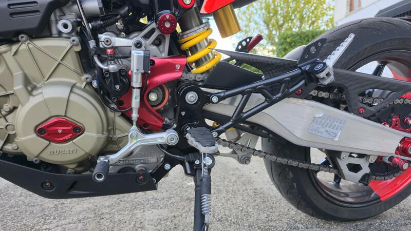 Pedane regolabili Ducati Hypermotard Mono 698