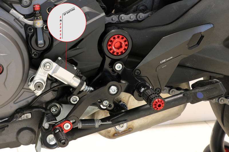 Pedane regolabili pilota Ducati Monster 937