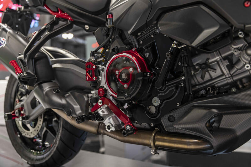 Kit poggiapiedi pilota - adattatori per Ducati Multistrada V2 MY2025