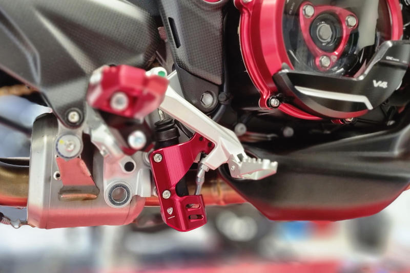 Protezione pompa freno posteriore Ducati Multistrada V4