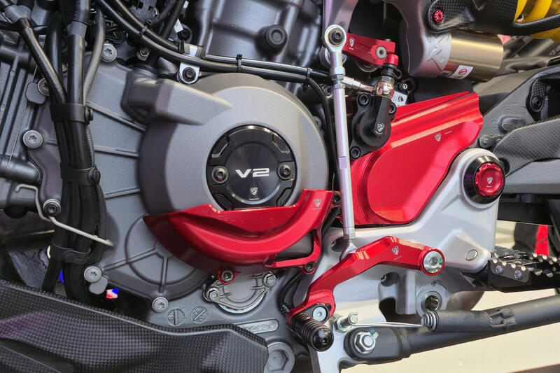 Generator cover protector Ducati Multistrada V2, Panigale V2 and Streetfighter V2 MY2025