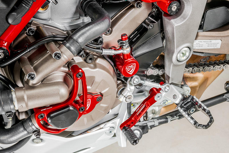 Protezione pompa acqua Ducati
