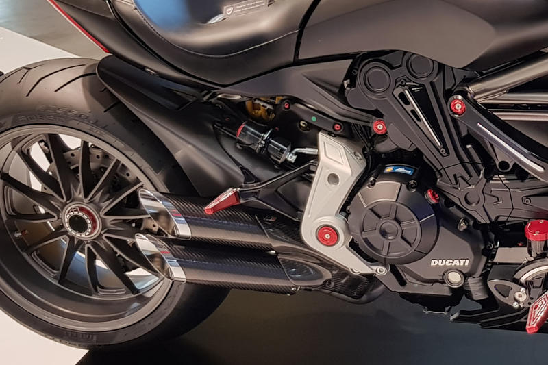 Rear shock absorber tank holder Ducati XDiavel bicolor