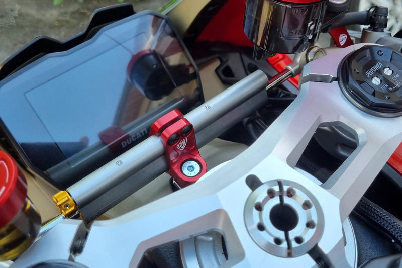 Steering damper kit Ducati Panigale V4