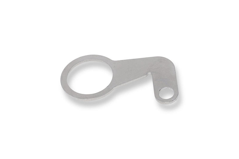 Fluid tank mounting bracket