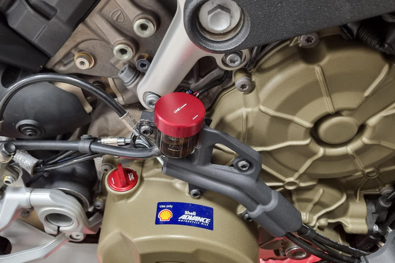 Tappo serbatoio fluido freno posteriore M34x4 - Streaks