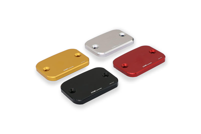 Front brake fluid reservoir cap - Streaks