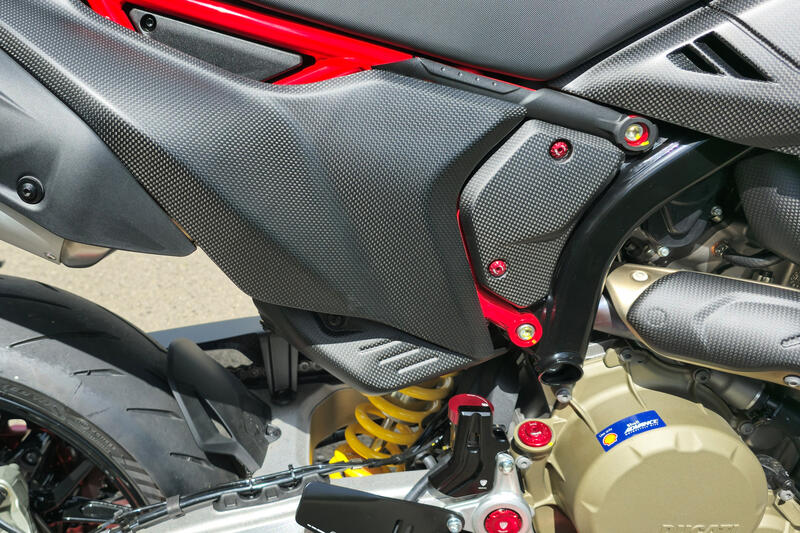 Exhaust pipe rear heat guard Ducati Hypermotard 698 Mono - Carbon