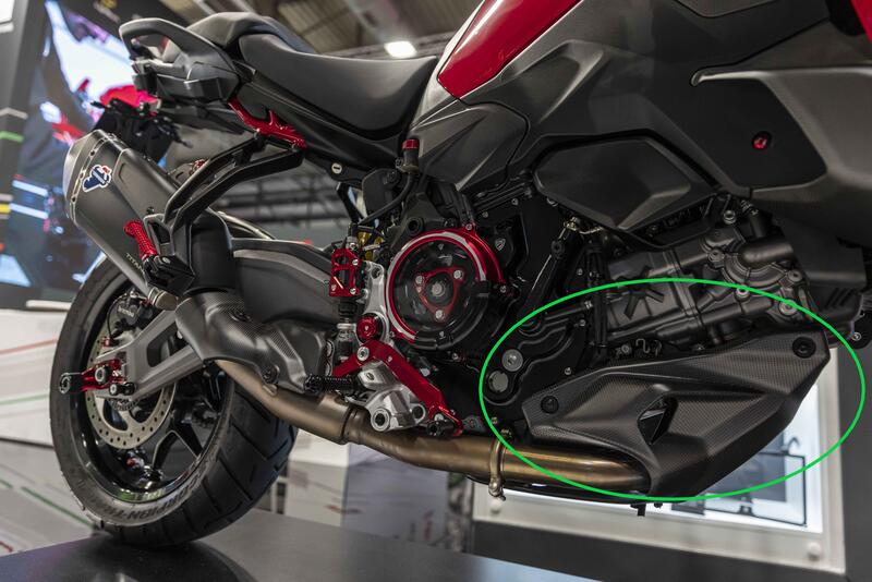 Protezione motore inferiore in carbonio per Ducati Multistrada V2 MY2025
