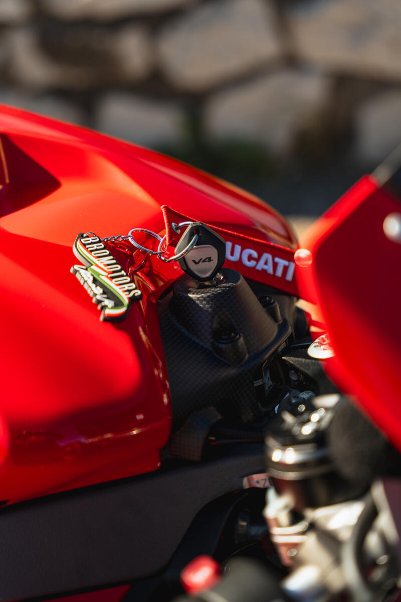 Cover blocchetto chiavi Ducati Panigale V4 in carbonio