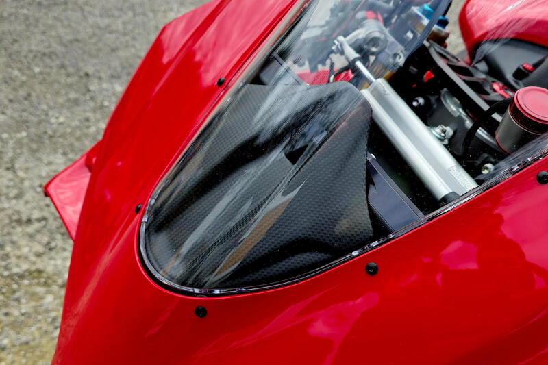 Cover inferiore cupolino Ducati Panigale V4 - carbonio