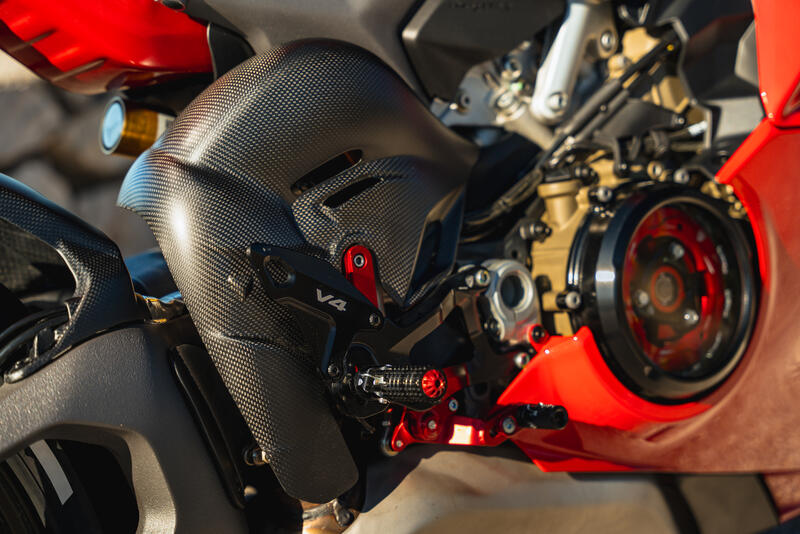 Paracalore collettori Ducati Panigale V4 in carbonio