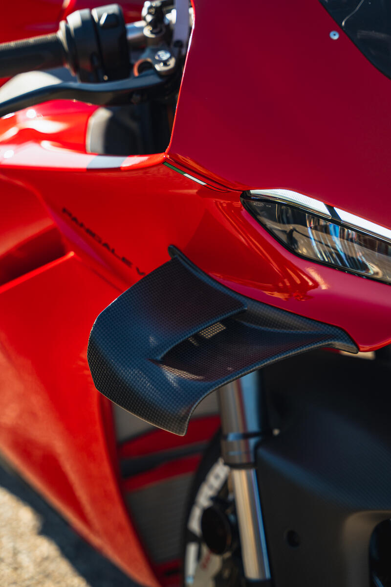Winglets - Ali in carbonio per Ducati Panigale V4