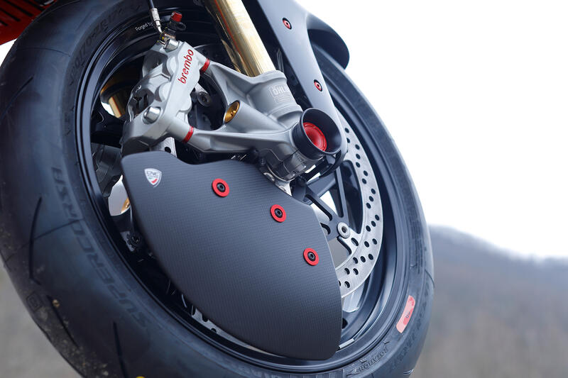 GP Ducts EVO – Glossy Carbon Brake Cooling System – Ducati Multistrada V4 MY2025