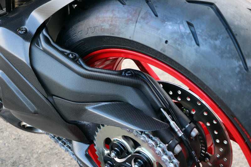 Swingarm wire cover Ducati Panigale - Matt Carbon