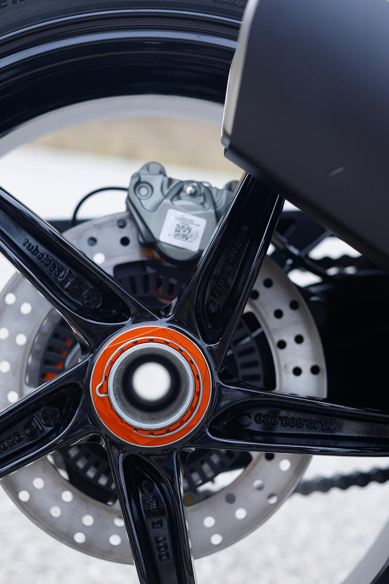 Dado ruota posteriore DX M50x1,5 KTM