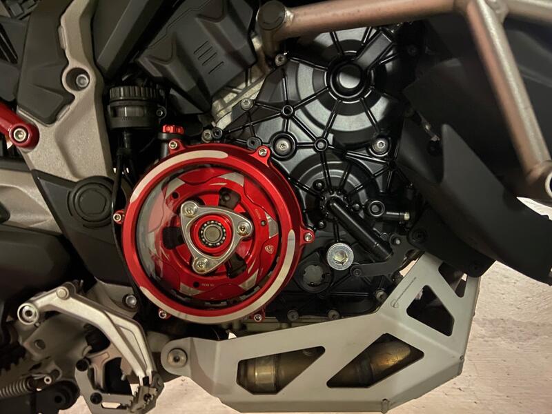 Clear oil bath clutch cover Ducati Multistrada and Diavel V4 - Bicolor