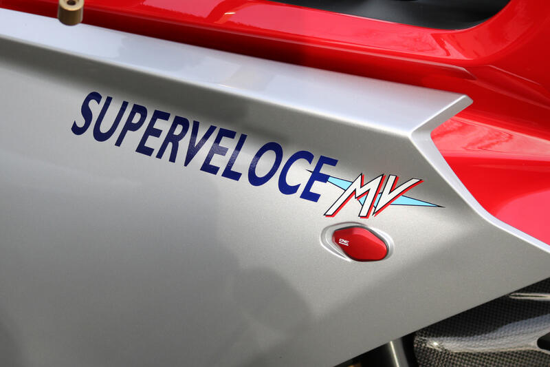 Cover foro frecce anteriori MV Agusta Superveloce 800 - Brutale 1000 - Rush Rosso