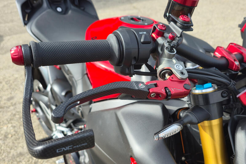 Brake Lever RACE EVO Folding Matt Carbon for Brembo Semi-Radial Master Cylinders Rosso