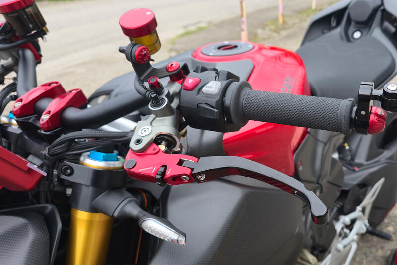 Leva frizione RACE EVO Pieghevole Per Pompe Frizione Brembo Semi-Radiali Nero/Rosso