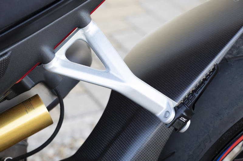 Poggiapiedi per pedane originali Ducati LIGHT - passeggero Nero