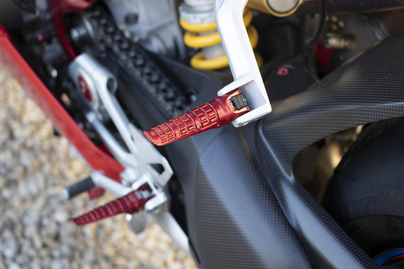 Poggiapiedi per pedane originali Ducati LIGHT - passeggero Rosso