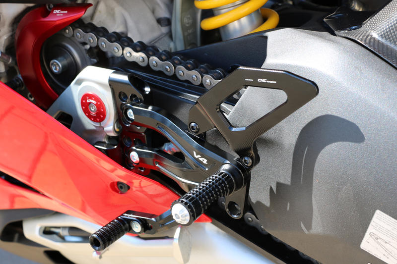 Adjustable rear sets RPS Ducati Panigale V4 - EASY Nero