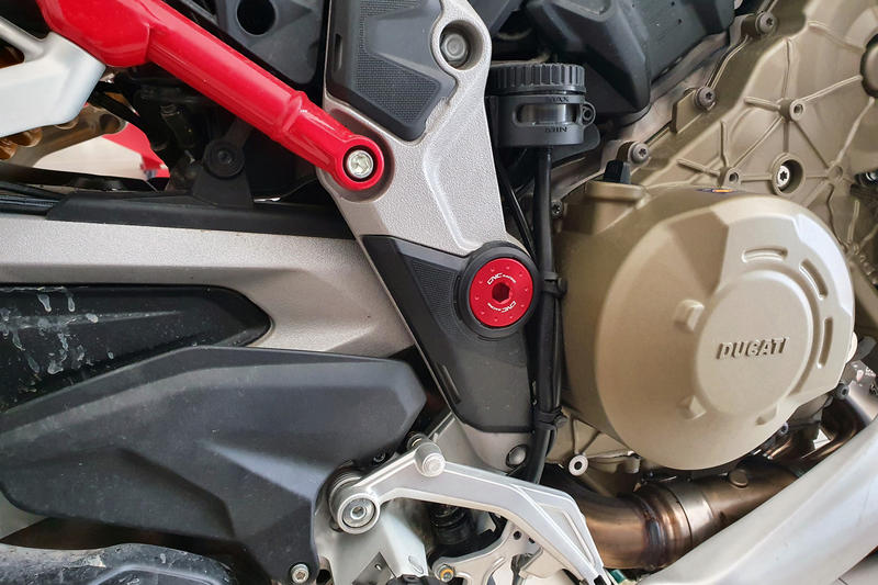 Kit viti centrali pedane originali Ducati Multistrada V4 - Diavel V4 Rosso