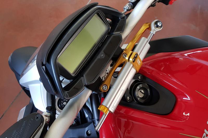STEERING DAMPER KIT MV AGUSTA BRUTALE 800 MY2016 - for CNC Racing handlebar bracket Oro